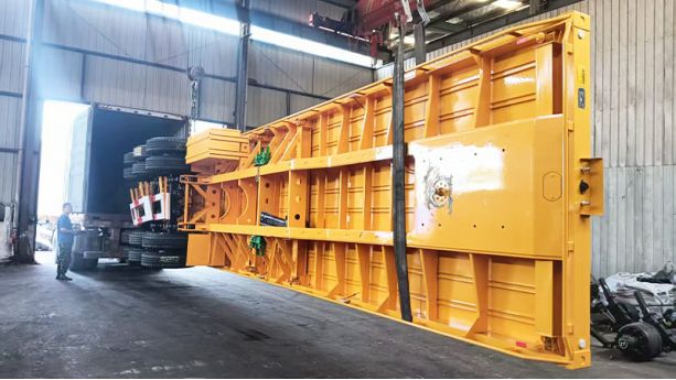 40 Ft Flatbed Tractor Trailer will be Sent to Sierra Leone