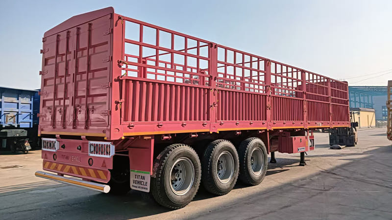 Livestock Flatbed Fence Semi Trailer for Sale in Sierra Leone