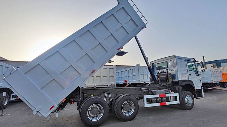 Sinotruk Howo 10 Wheeler Dump Truck Price in Sierra Leone