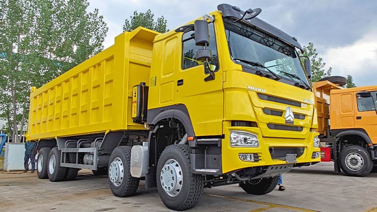 Sinotruk Howo 8x4 Dump Truck Price in Sierra Leone Freetown