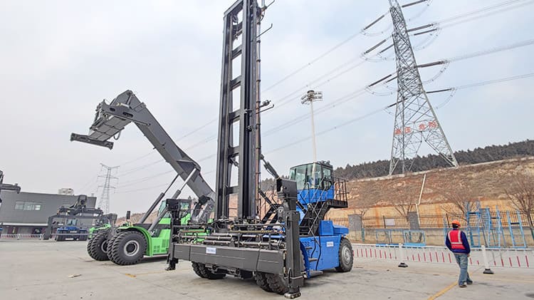 Empty Container Handling Forklift for Sale in Sierra Leone