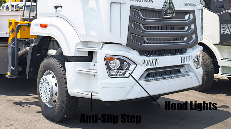 Howo Truck with Boom Crane for Sale in Sierra Leone