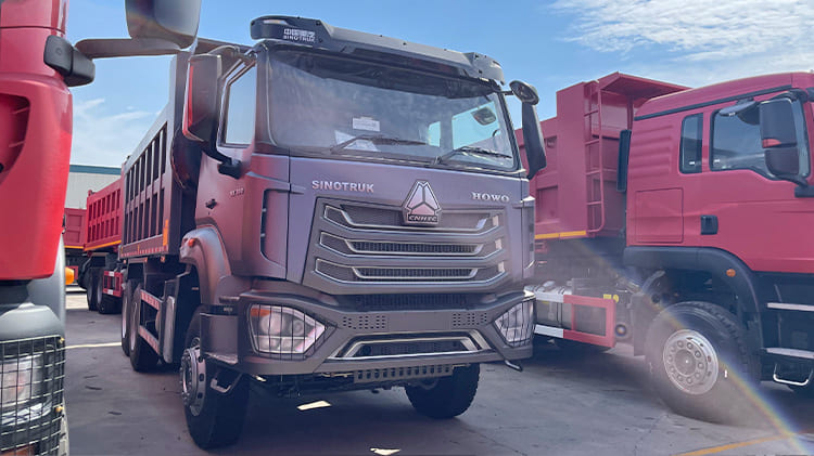Sinotruk Howo 380 6x4 Tipper Truck Price in Sierra Leone