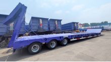Hydraulic Low Loader Truck
