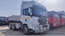 Shacman X3000 Truck Head