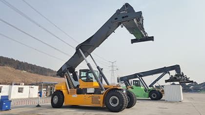XCMG Container Stacker