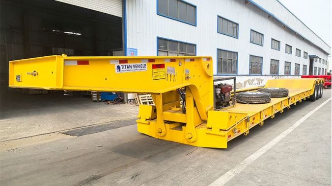 70 Ton Gooseneck Lowboy Trailer Truck