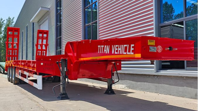 3 Axle Low Loader Truck
