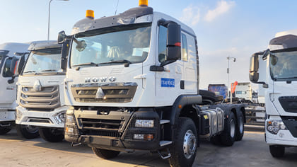 Sinotruk Tractor Howo TX 400